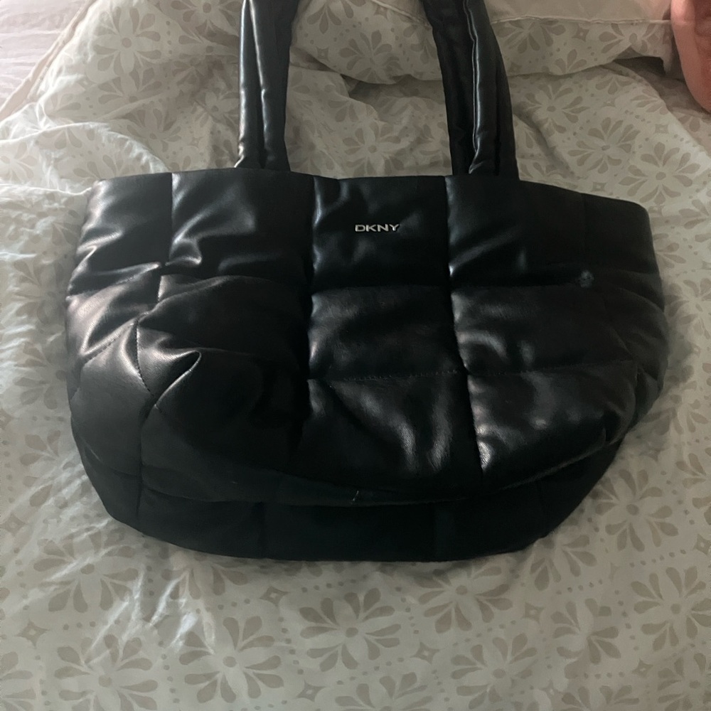 DKNY Elegant Black Tote Bag